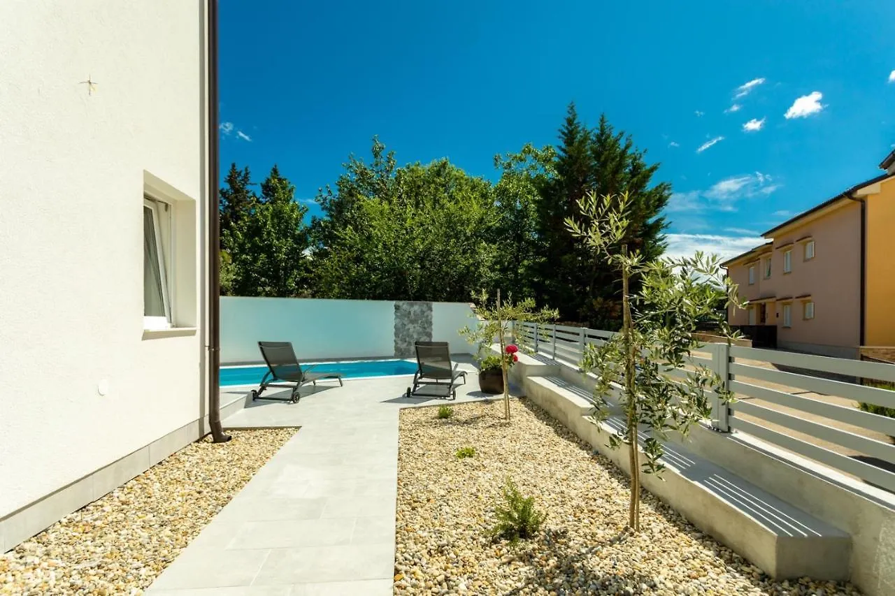 Family Friendly Apartments With A Swimming Pool Soline, Krk - 9715 Dobrinj Croatia