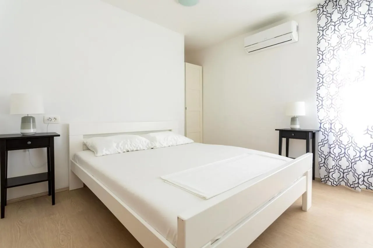 Family Friendly Apartments With A Swimming Pool Soline, Krk - 9715 Dobrinj