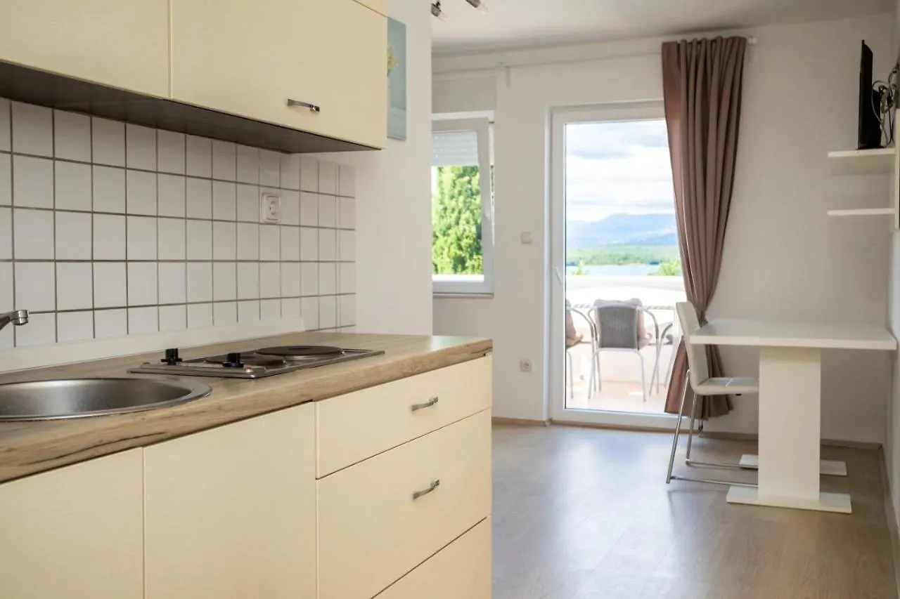 Family Friendly Apartments With A Swimming Pool Soline, Krk - 9715 Dobrinj 0*,