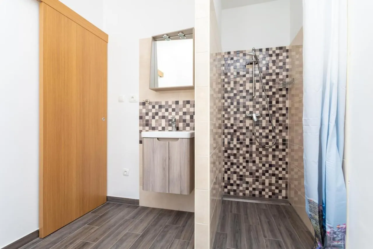 Family Friendly Apartments With A Swimming Pool Soline, Krk - 9715 Dobrinj Croatia